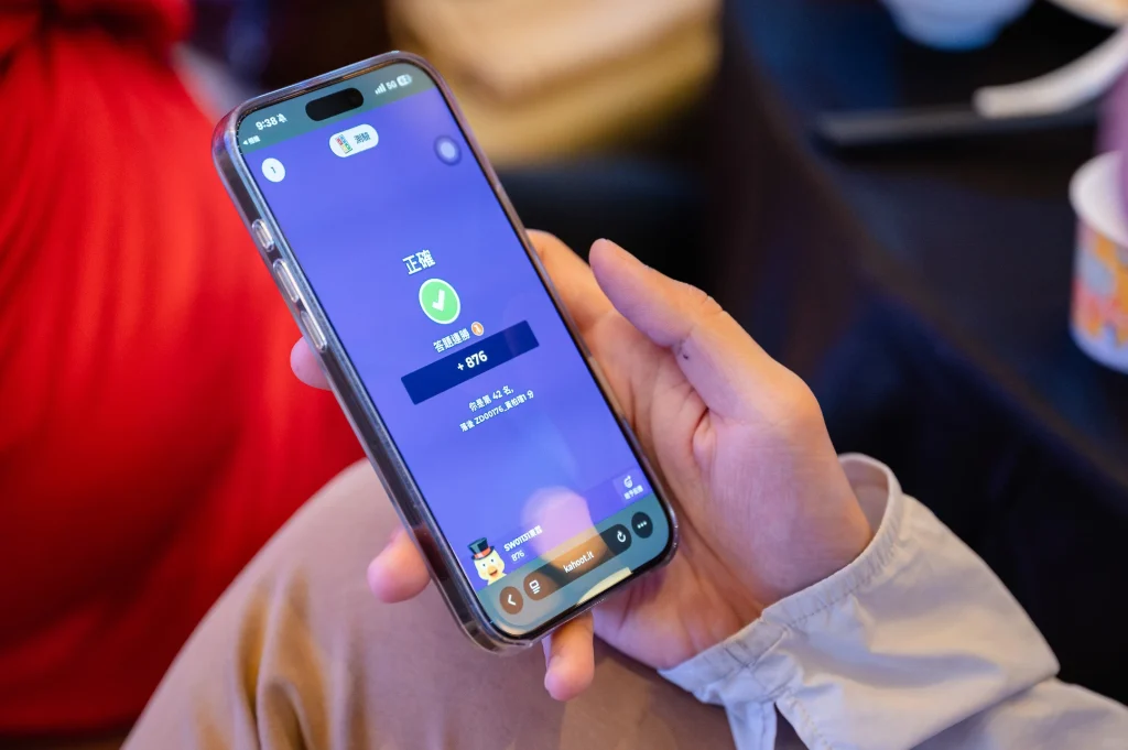 0410 0077 0410 0077